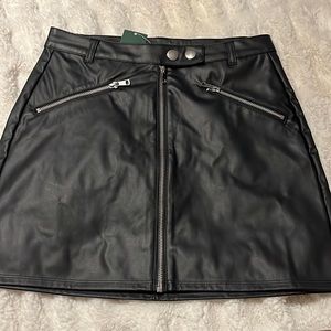 NWT Wild Fable black leather skirt
